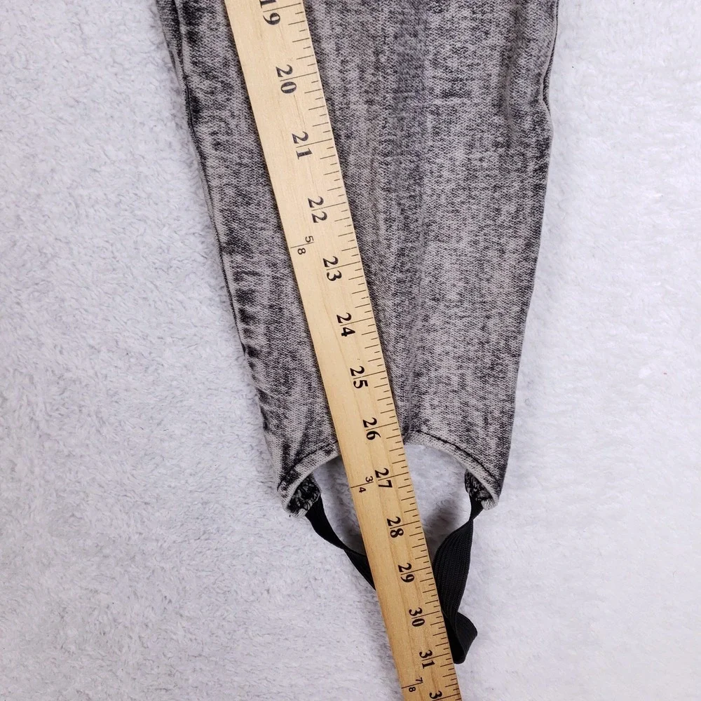 Republic Clothing Group see measurements